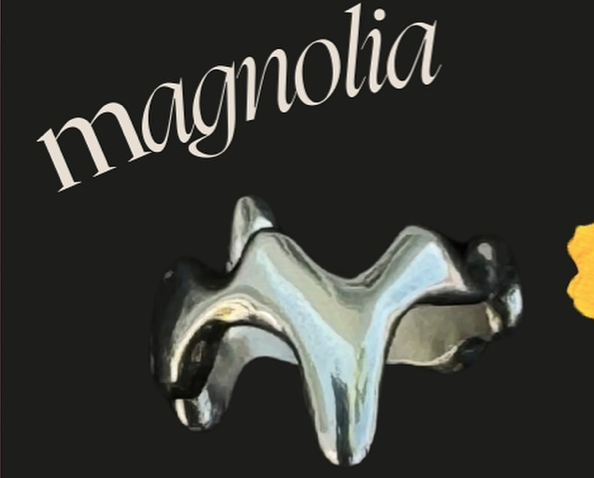 MAGNOLIA